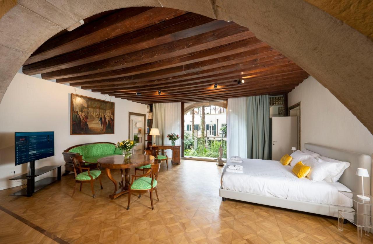 Mocenigo Grand Canal Luxury Suites Venedig Exteriör bild