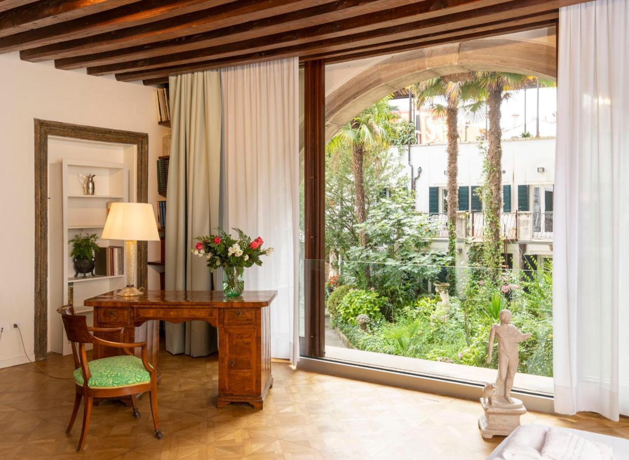 Mocenigo Grand Canal Luxury Suites Venedig Exteriör bild